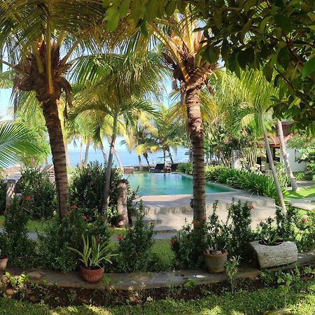 1000 Dream Bungalow Lovina  Ngoại thất bức ảnh
