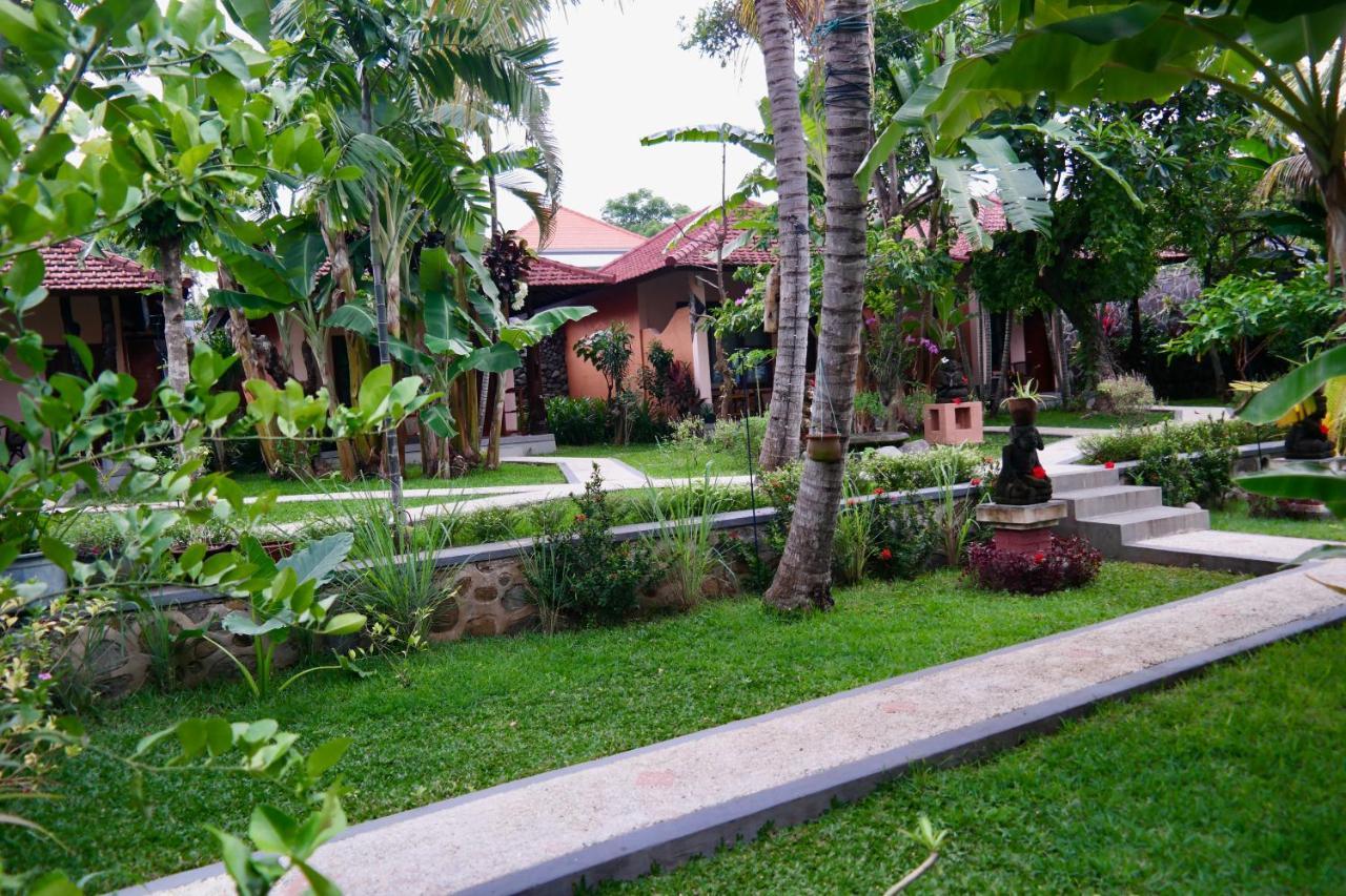 1000 Dream Bungalow Lovina  Ngoại thất bức ảnh